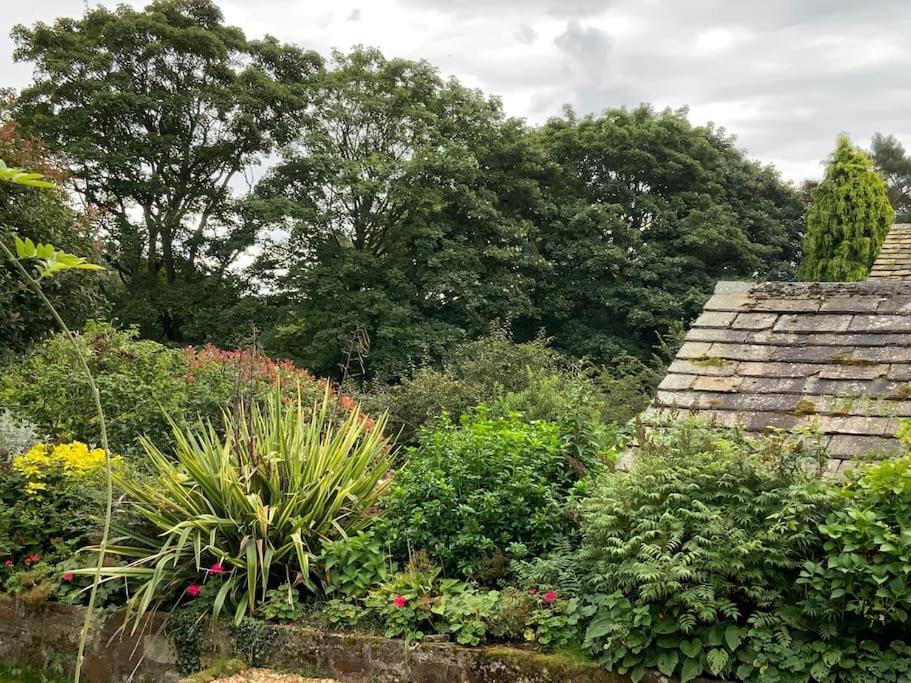 Luxury Barn Conversion At Rudding Harrogate Esterno foto